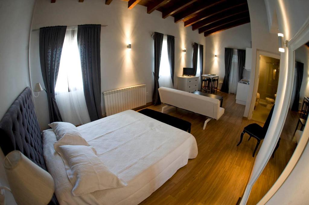 Palacio De Ivan Tarin Hotel Monteagudo del Castillo Camera foto
